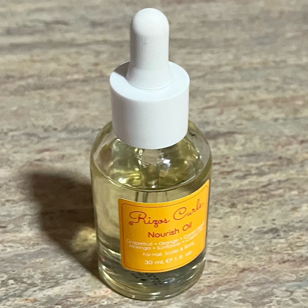 Rizzo Curls Nourish Oil Size 1 oz –